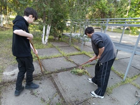 Субботник к Дню Победы в Великой отечественной войне